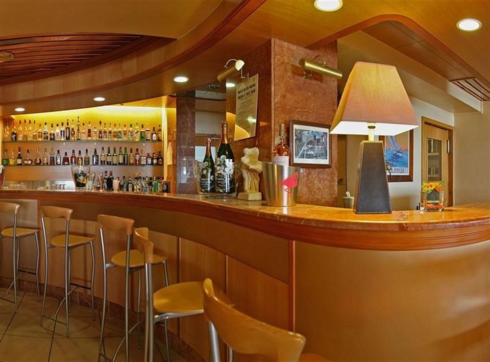 Hotel Le Christina Ла-Боль-Эскублак Экстерьер фото